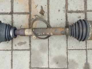 полуось передняя левая (приводной вал, ШРУС) Renault Laguna 2 поколение (2001 - 2005), 1.9 л., дизель, 8200079913