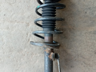 стойка передняя левая Renault Megane 2 поколение (2002 - 2006), 8200222463