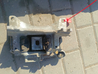 подушка крепления КПП Renault Fluence 1 поколение (2009 - 2013), 1.5 л., дизель, 8200358147