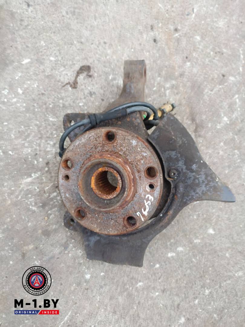 ступица передняя левая Renault Espace 3 поколение (1996 - 2002) - фото №1