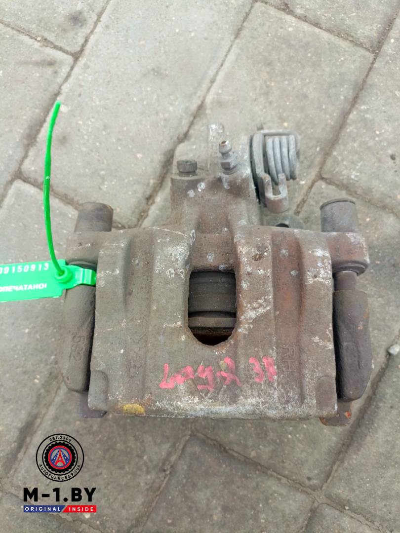 суппорт задний правый Renault Laguna 2 поколение (2001 - 2005) - фото №1