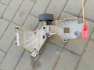 кронштейн генератора Hyundai ix55 1 поколение (2008 - 2013)