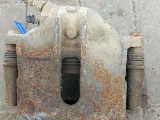 суппорт передний правый Renault Scenic 1 поколение (1996 - 1999)