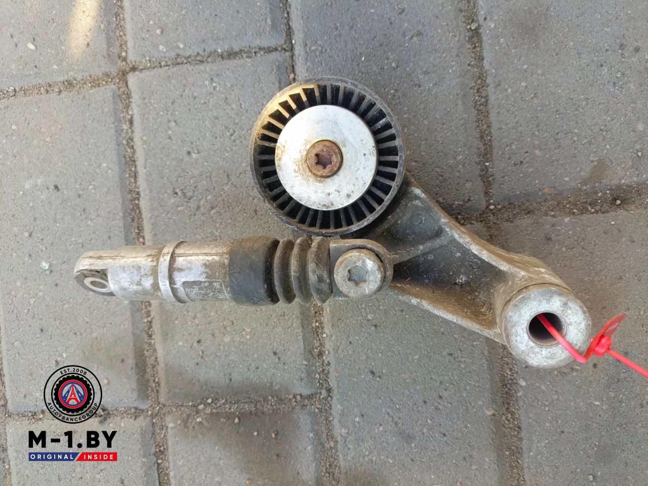 натяжитель Hyundai ix55 1 поколение (2008 - 2013) - фото №1