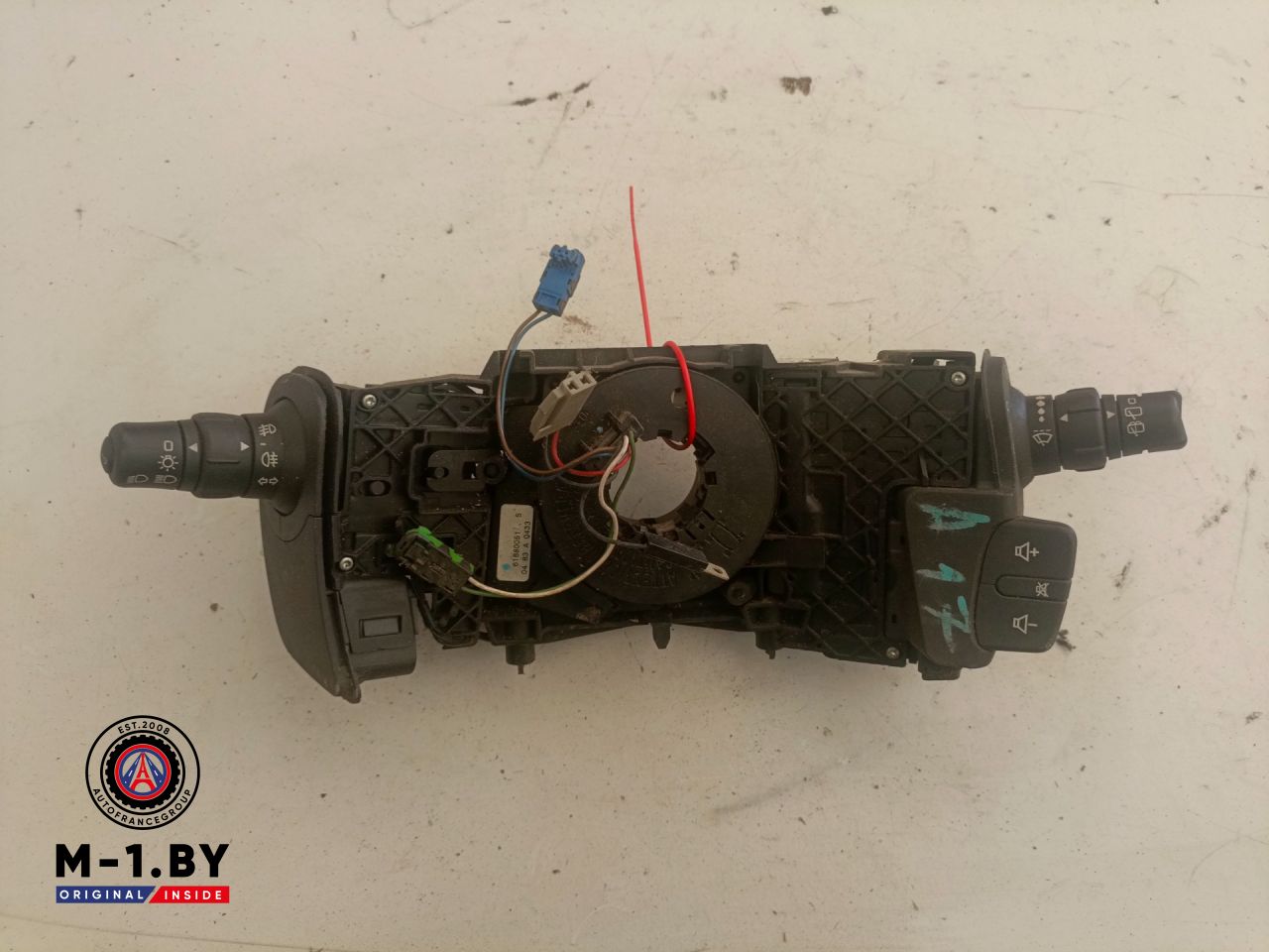 переключатель подрулевой (стрекоза) Renault Scenic 2 поколение (2003 - 2006), 8200127727 - фото №1