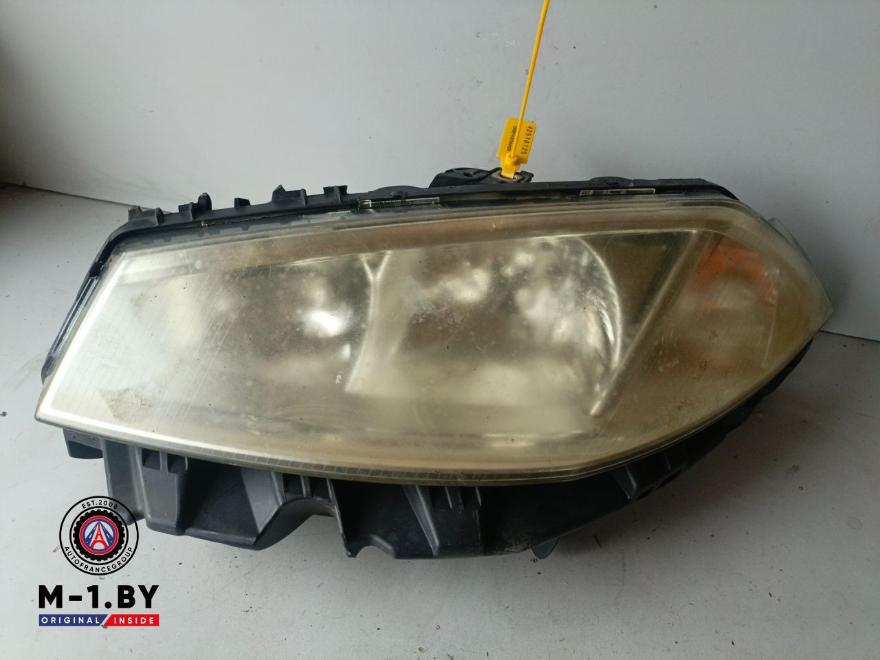 фара левая Renault Megane 2 поколение (2002 - 2006) - фото №1