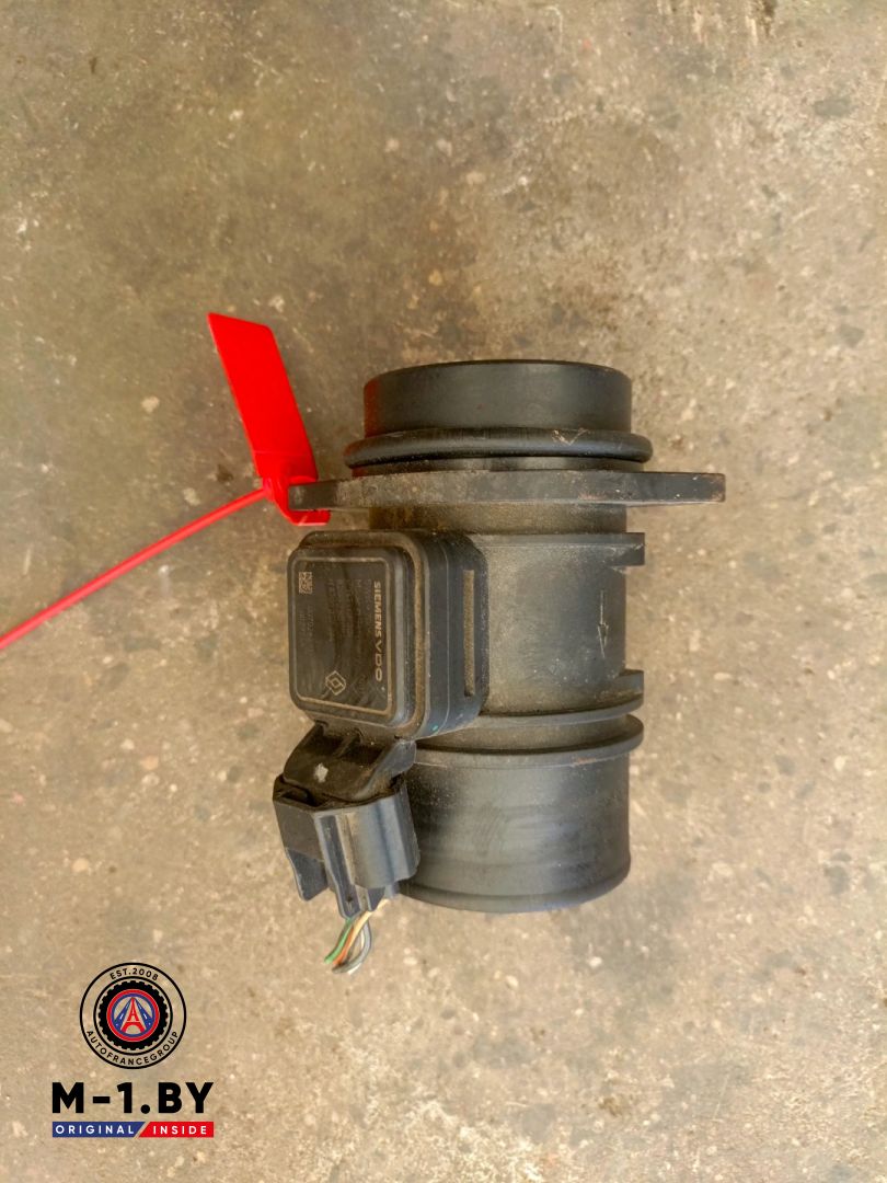 расходомер воздуха Renault Duster 1 поколение (2010 - 2015), 1.5 л., дизель, 5WK97006 - фото №1