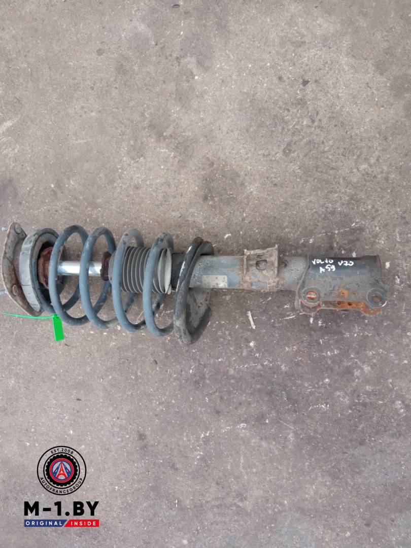 стойка передняя правая Volvo V70 2 поколение (2000 - 2005), 4903553368 - фото №1