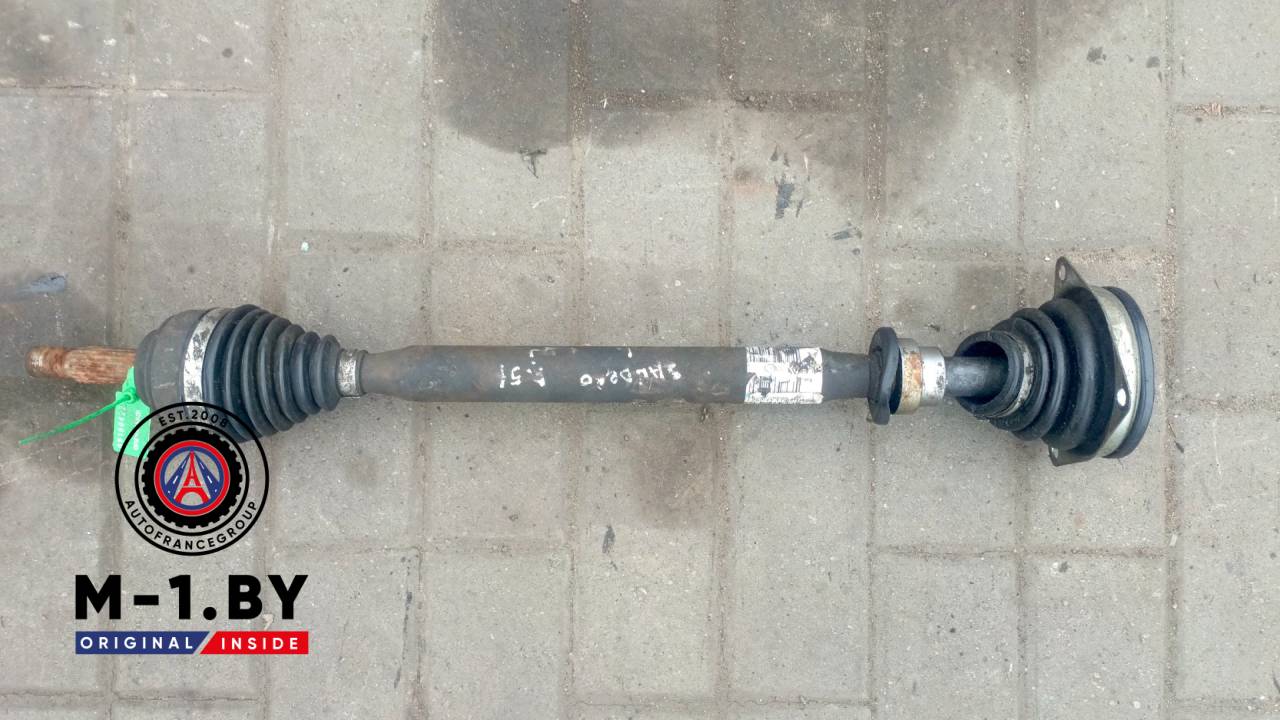 полуось передняя левая (приводной вал, ШРУС) Renault Logan 1 поколение (2004 - 2009), 1.6 л., бензин, 8200985010 - фото №1