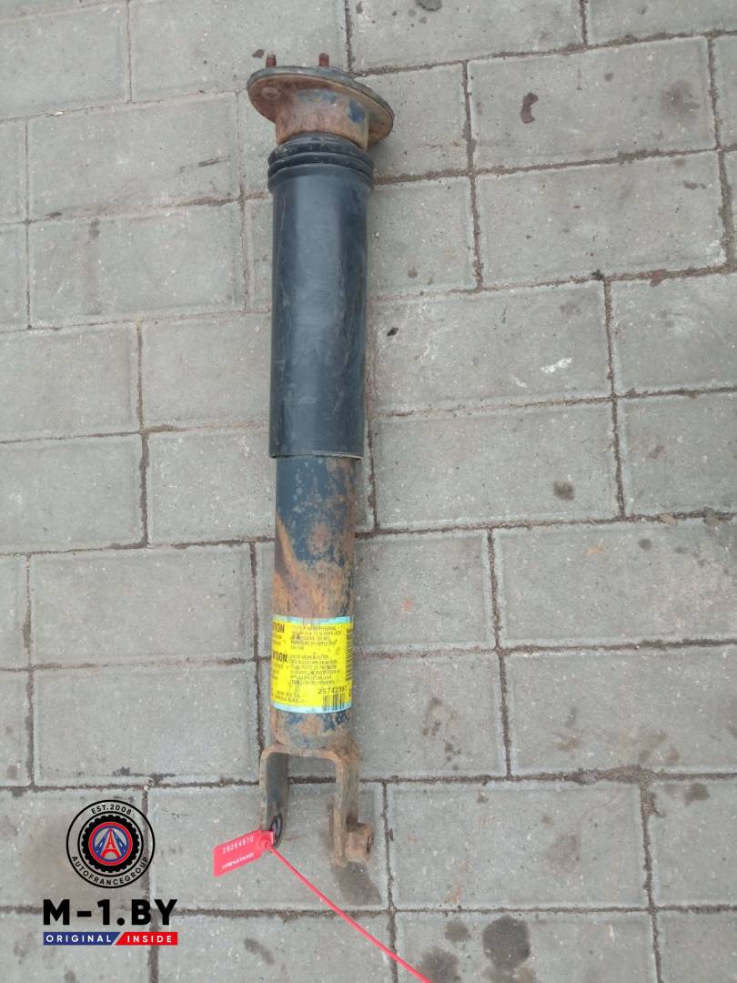 стойка задняя Cadillac CTS 1 поколение (2002 - 2007) - фото №1