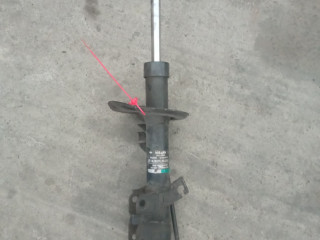 амортизатор передний правый Nissan Qashqai 1 поколение (2006 - 2010), 54302JD03A