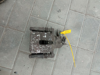 суппорт задний левый Renault Scenic 2 поколение (2003 - 2006)