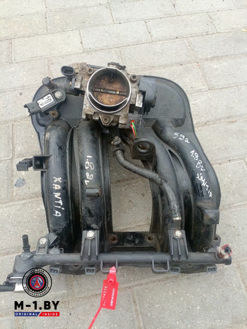 коллектор впускной Citroen Xantia 1 поколение (1992 - 1998), 1.8 л., бензин, 9627765680 - фото №1