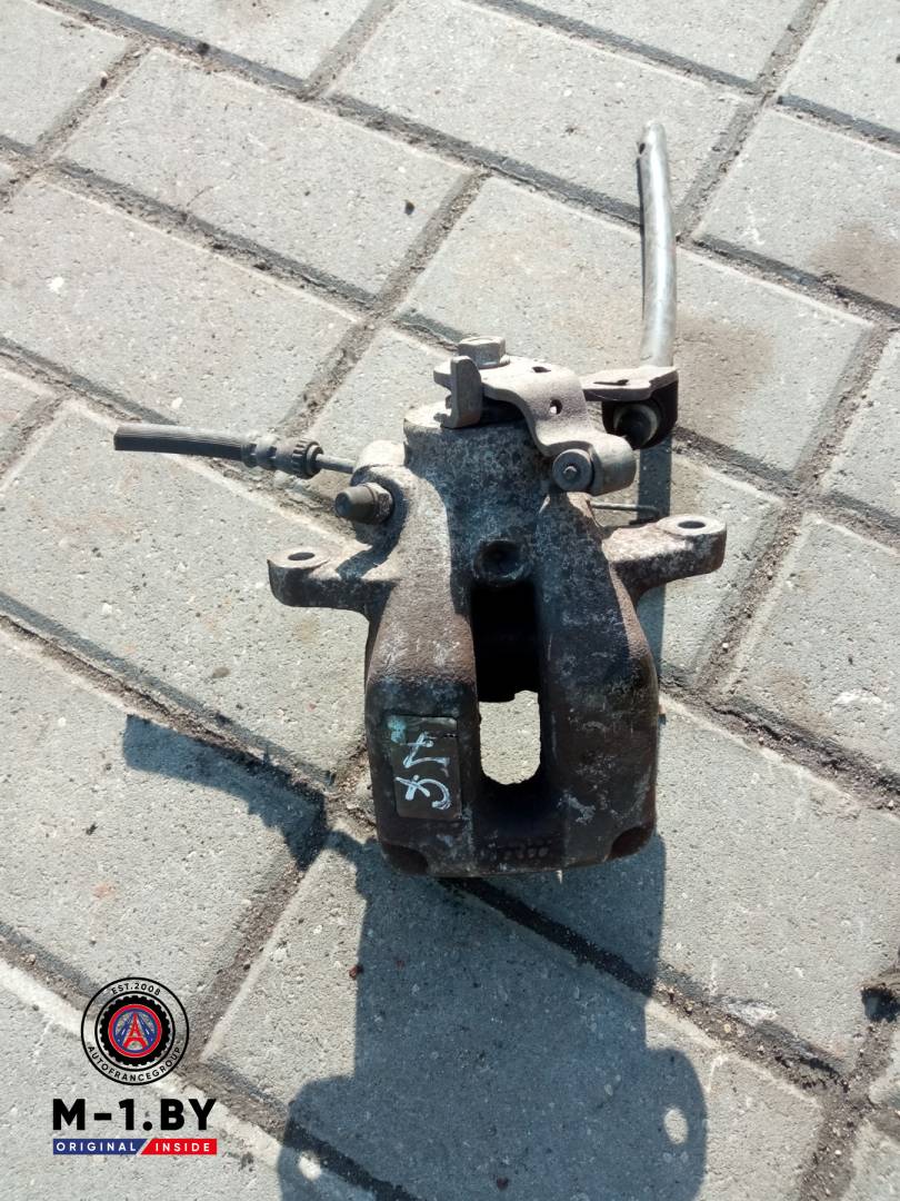 суппорт задний левый Citroen C5 1 поколение (2000 - 2004) - фото №1