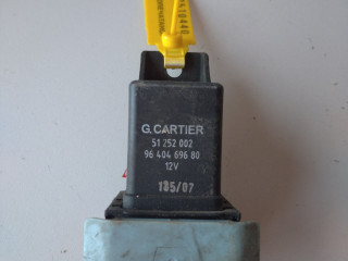 реле накала свечей Citroen C5 1 поколение (2000 - 2004), 9640469680