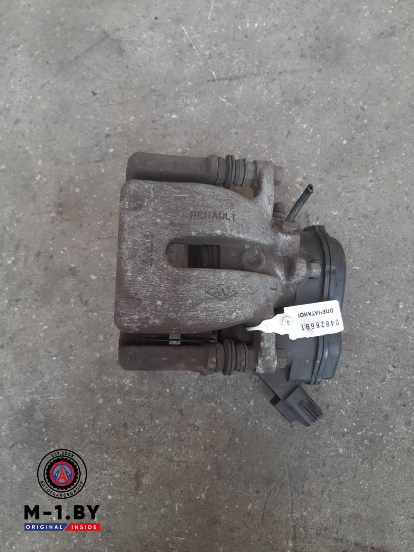 суппорт задний левый Renault Megane 3 поколение (2008 - 2014) - фото №1