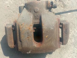 суппорт передний правый BMW X5 E53 (1999 - 2003), 3.0 л., бензин