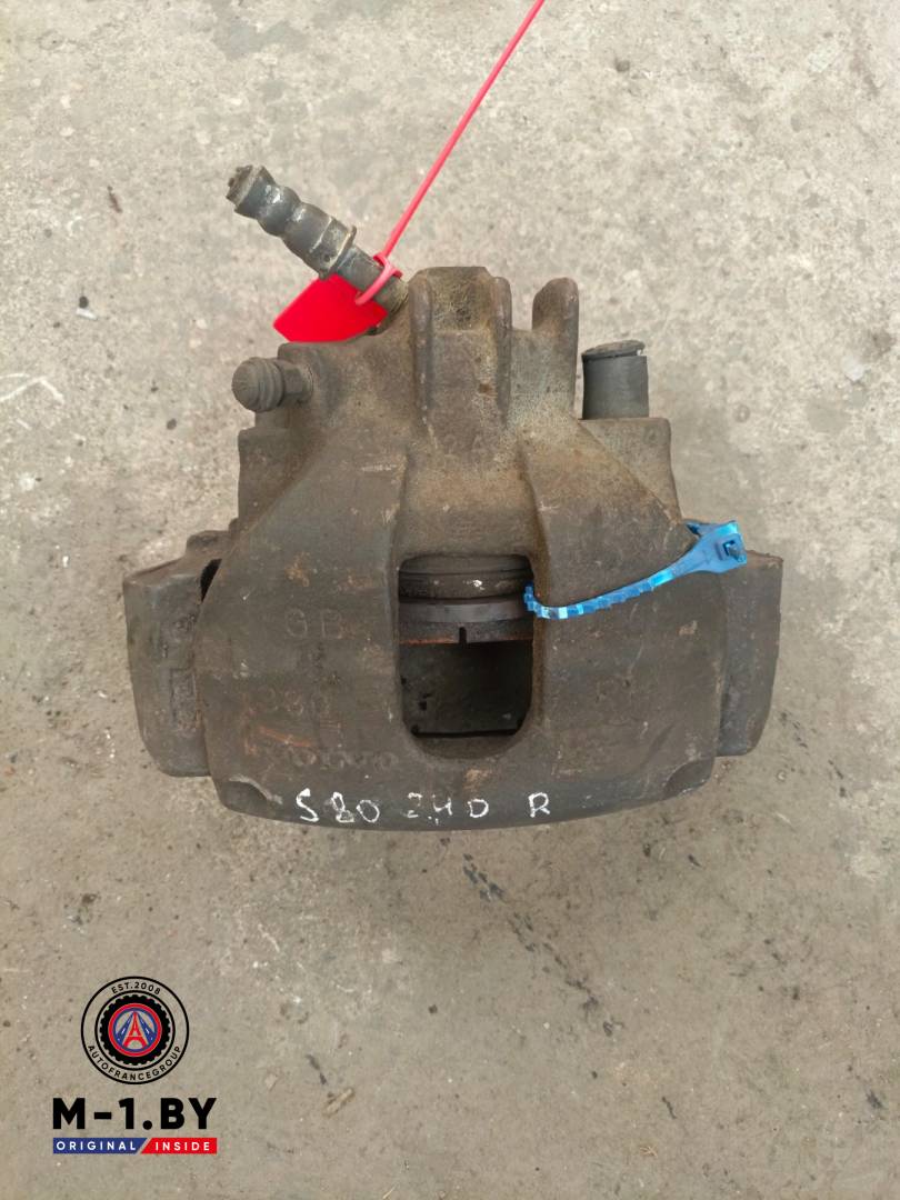 суппорт передний правый Volvo S80 1 поколение (1998 - 2003), 2.4 л., дизель - фото №1