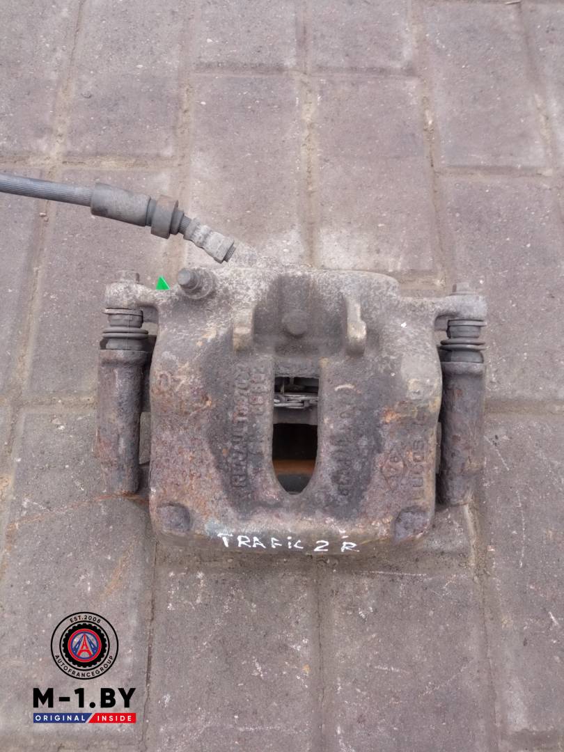 суппорт передний правый Renault Trafic 2 поколение (2001 - 2006) - фото №1