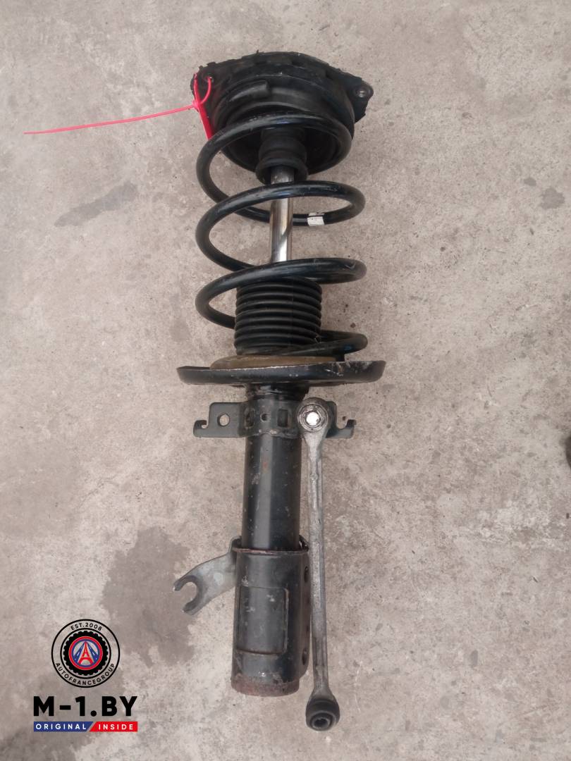 стойка передняя правая Renault Megane 3 поколение (2008 - 2014), 540340002R - фото №1