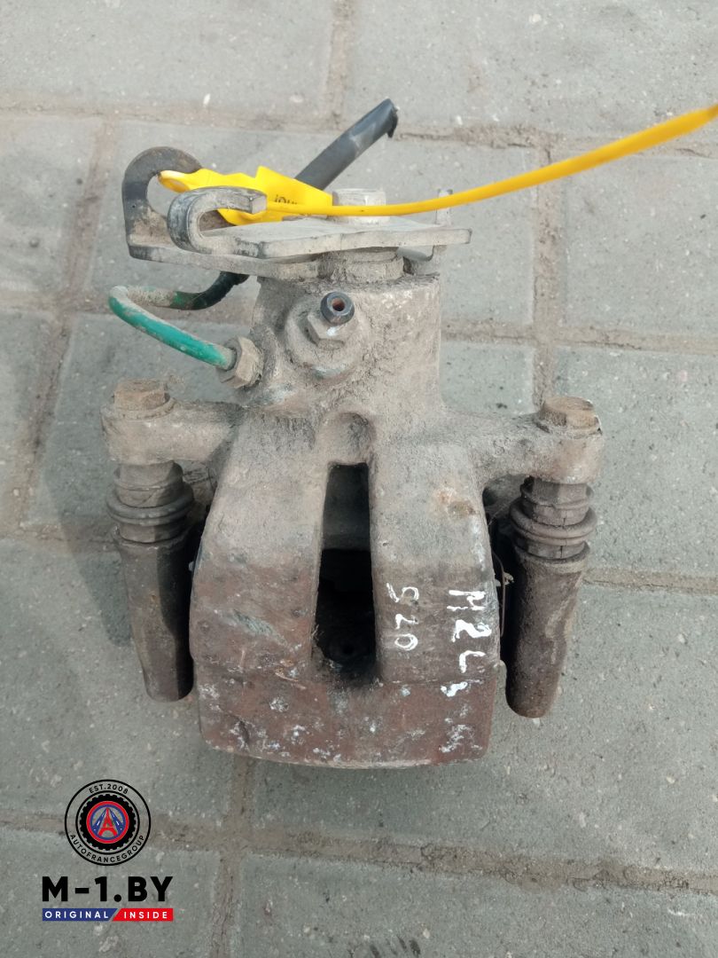 суппорт задний левый Renault Megane 2 поколение (2002 - 2006) - фото №1