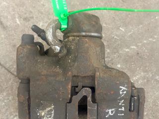 суппорт передний правый Citroen Xantia 1 поколение (1992 - 1998)