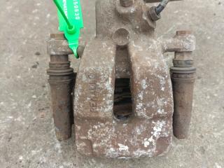 суппорт задний правый Renault Scenic 2 поколение (2003 - 2006)