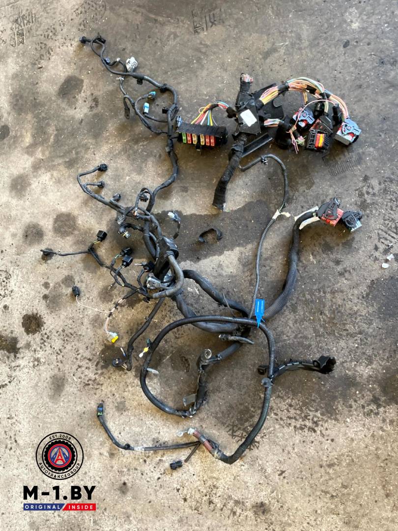 проводка двигателя Peugeot 308 T7 (2007 - 2011), 1.6 л., бензин, 0261201505 - фото №1