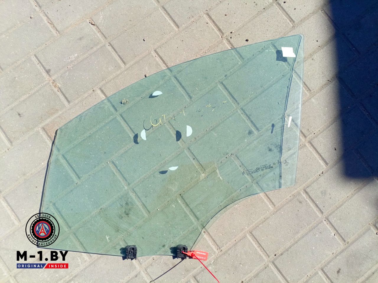 стекло двери передней левой Citroen C4 2 поколение (2010 - 2017), 43R-001582 - фото №1