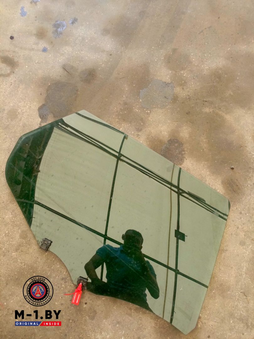 стекло двери задней правой Peugeot 508 1 поколение (2010 - 2014) - фото №1