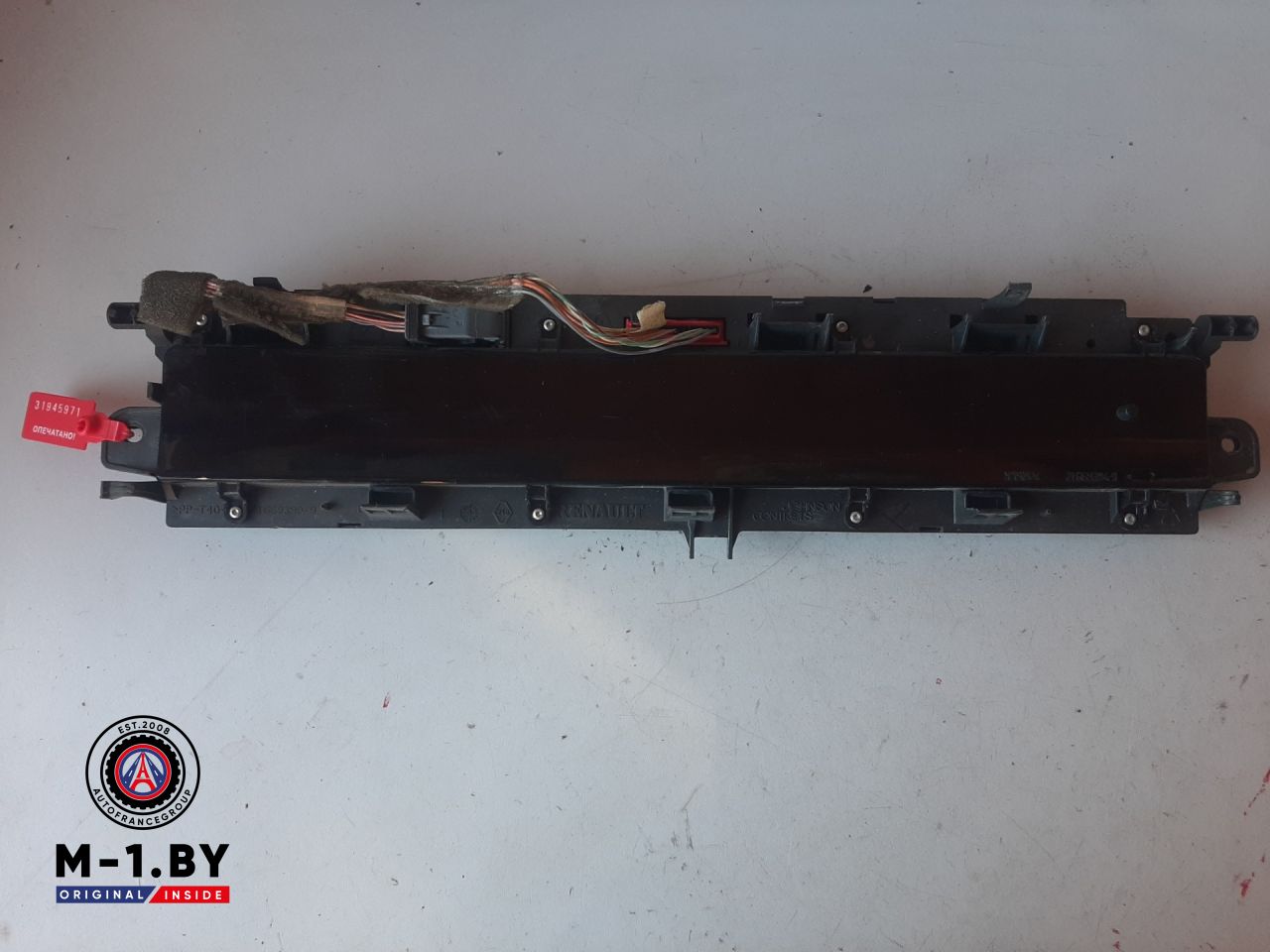 щиток приборов (приборная панель) Renault Scenic 2 поколение (2003 - 2006), P8200787774A - фото №1