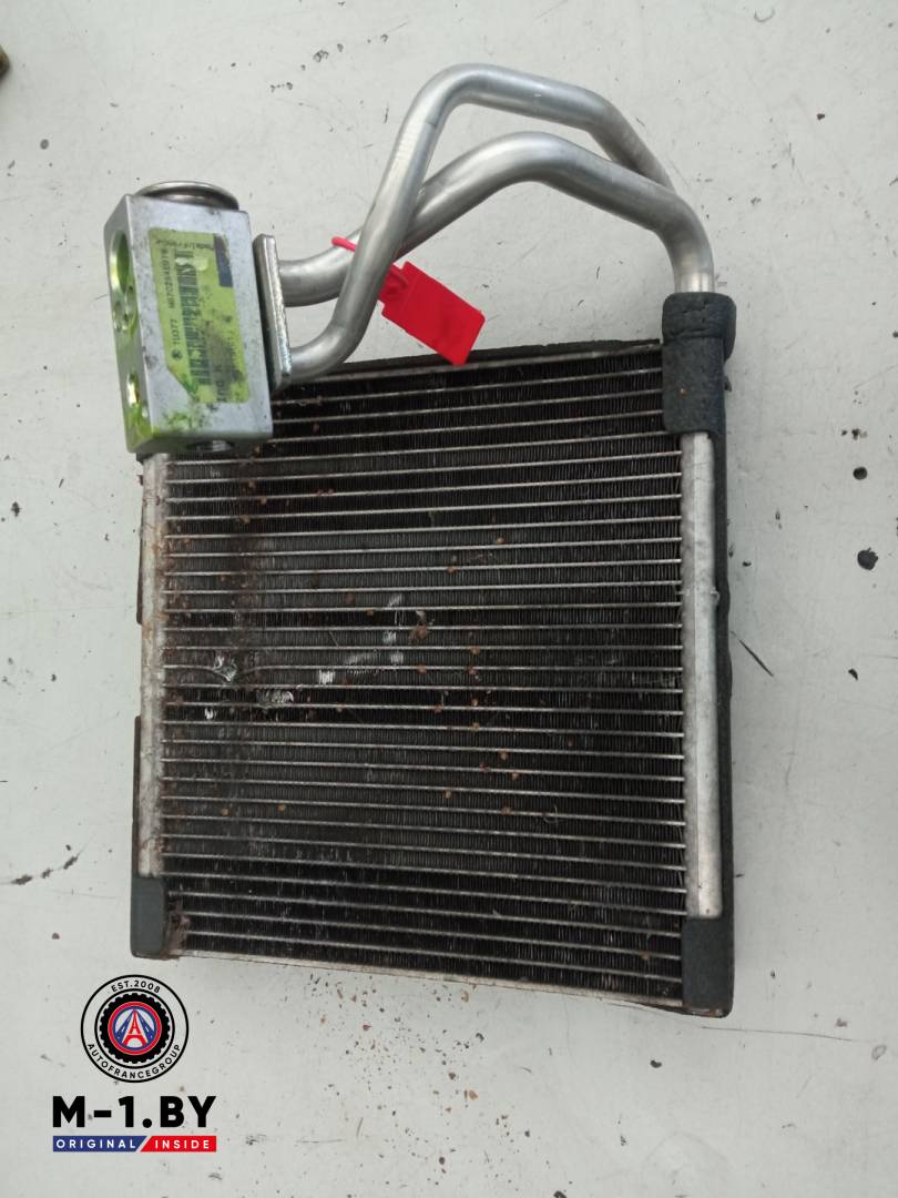 радиатор отопителя (печки) Renault Megane 3 поколение (2008 - 2014), T1003362D-A - фото №1