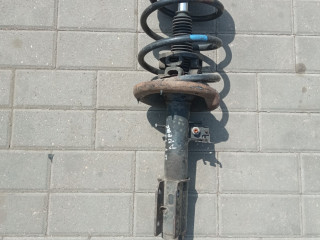 стойка передняя левая Renault Espace 3 поколение (1996 - 2002), 1.9 л., дизель