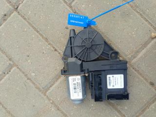 моторчик стеклоподъемника передний левый Volkswagen Golf 5 поколение (2003 - 2009), 1K0959701E