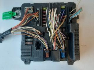 блок предохранителей Renault Megane 2 поколение (2002 - 2006), 8200306032A