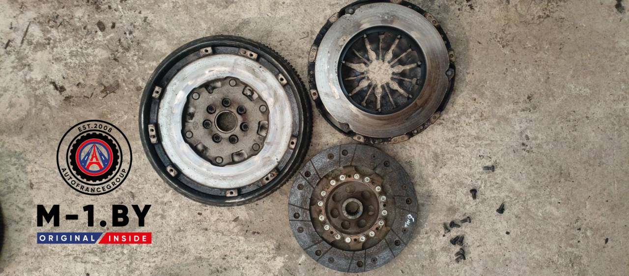 маховик Renault Scenic 3 поколение (2009 - 2012), 1.5 л., дизель - фото №1