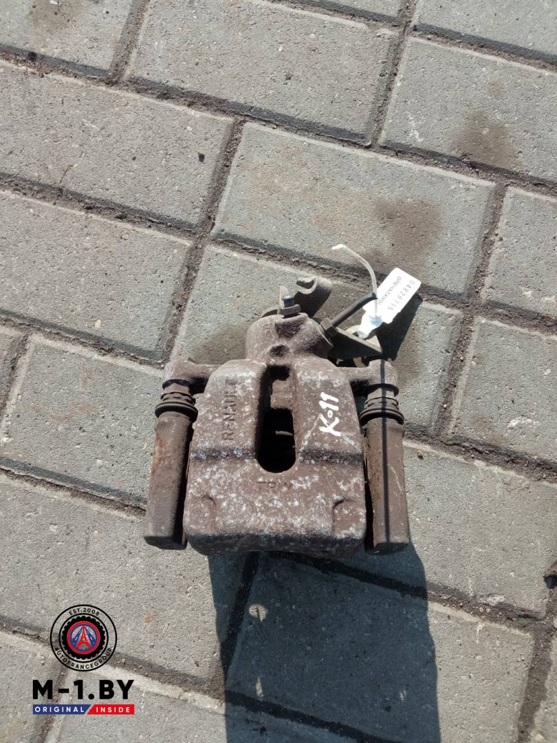 суппорт задний правый Renault Scenic 2 поколение (2003 - 2006) - фото №1