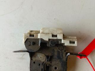 замок багажника Renault Scenic 2 поколение (2003 - 2006)