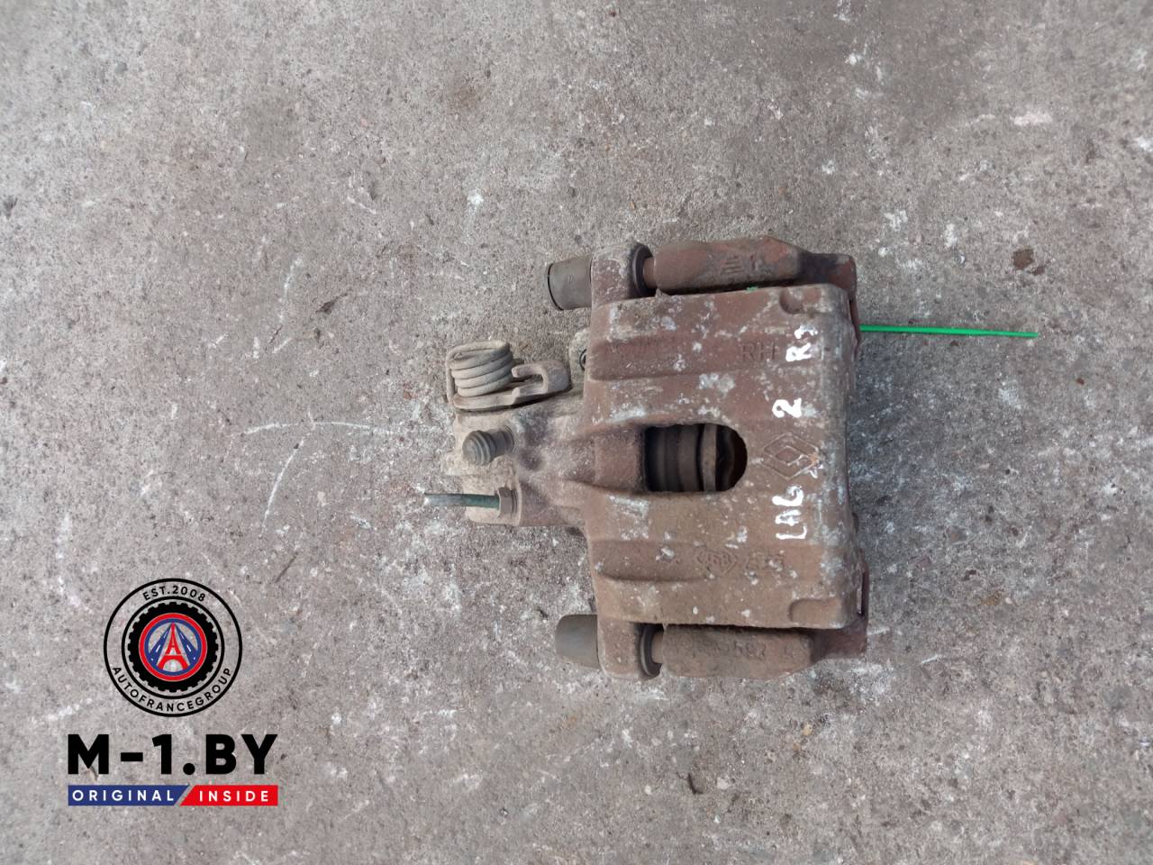 суппорт задний правый Renault Laguna 2 поколение (2001 - 2005) - фото №1