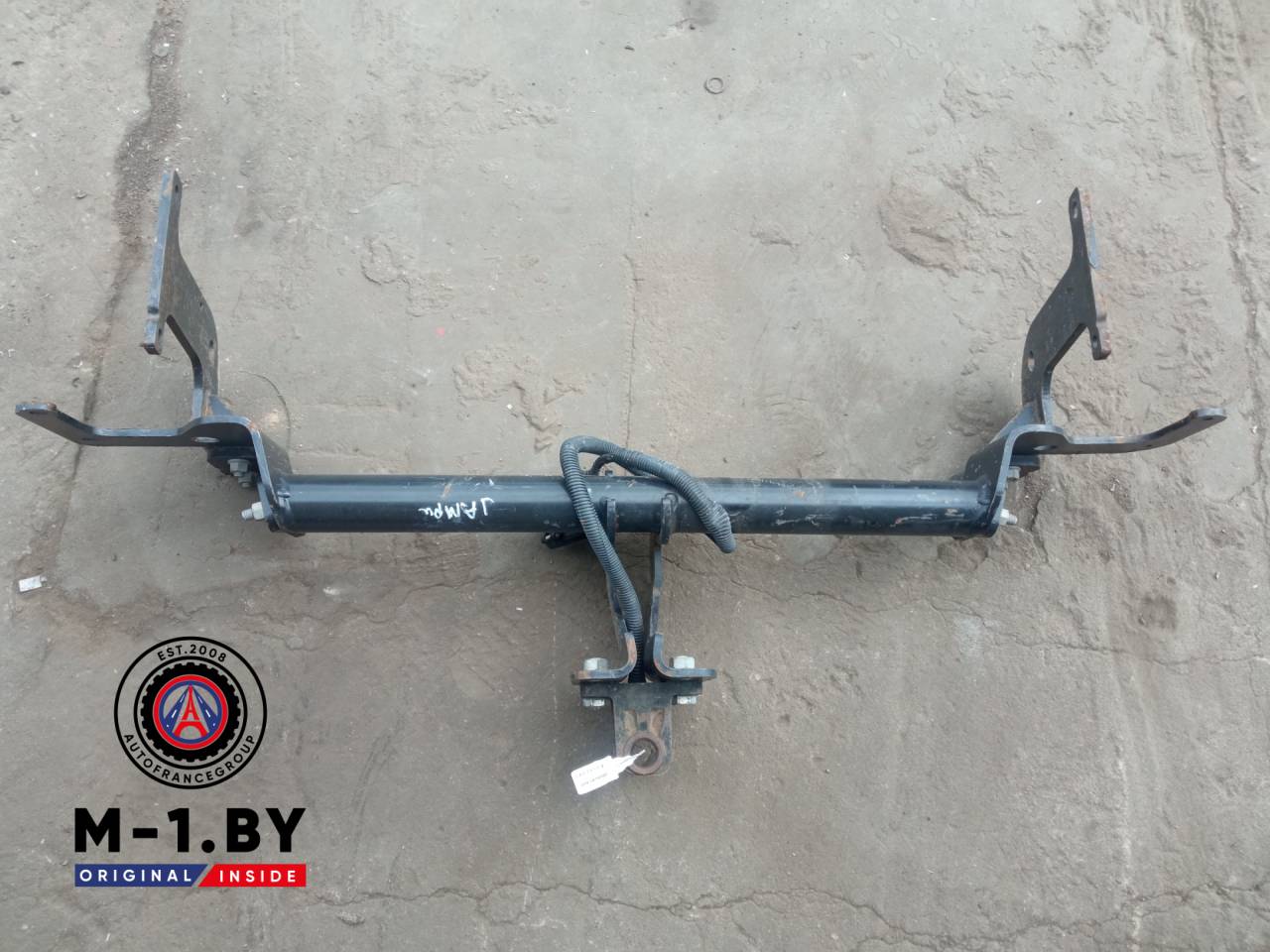 прицепное устройство (фаркоп) Citroen Jumpy 3 поколение (2016 - 2025) - фото №1