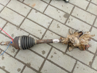 полуось передняя правая (приводной вал, ШРУС) Renault Scenic 3 поколение [2-й рестайлинг] (2013 - 2016), 1.6 л., дизель, 391001702R