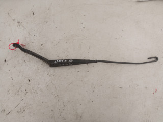 щеткодержатель (поводок стеклоочистителя, дворник) Citroen Xantia 1 поколение [рестайлинг] (1998 - 2002)