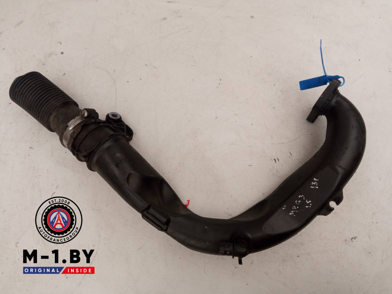 патрубок интеркулера Renault Megane 3 поколение 2013, 1.5 л., дизель, 8200645723 - фото №1
