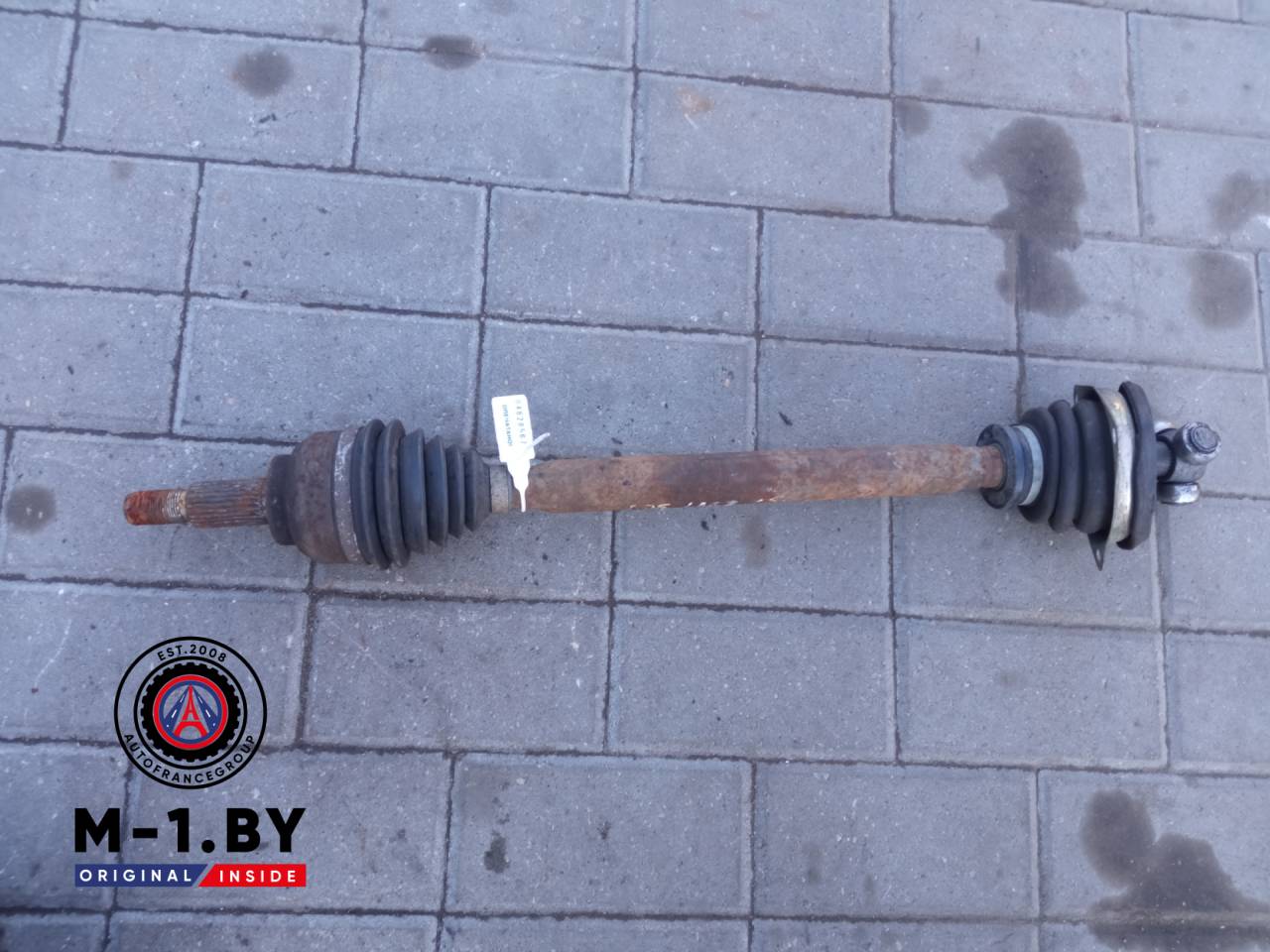 полуось передняя левая (приводной вал, ШРУС) Renault Laguna 2 поколение (2001 - 2005) - фото №1