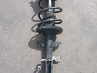 стойка передняя правая Renault Clio 3 поколение (2005 - 2009), 8200183568