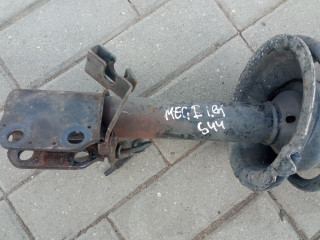 стойка передняя правая Renault Megane 1 поколение (1995 - 1999), 1.8 л., бензин
