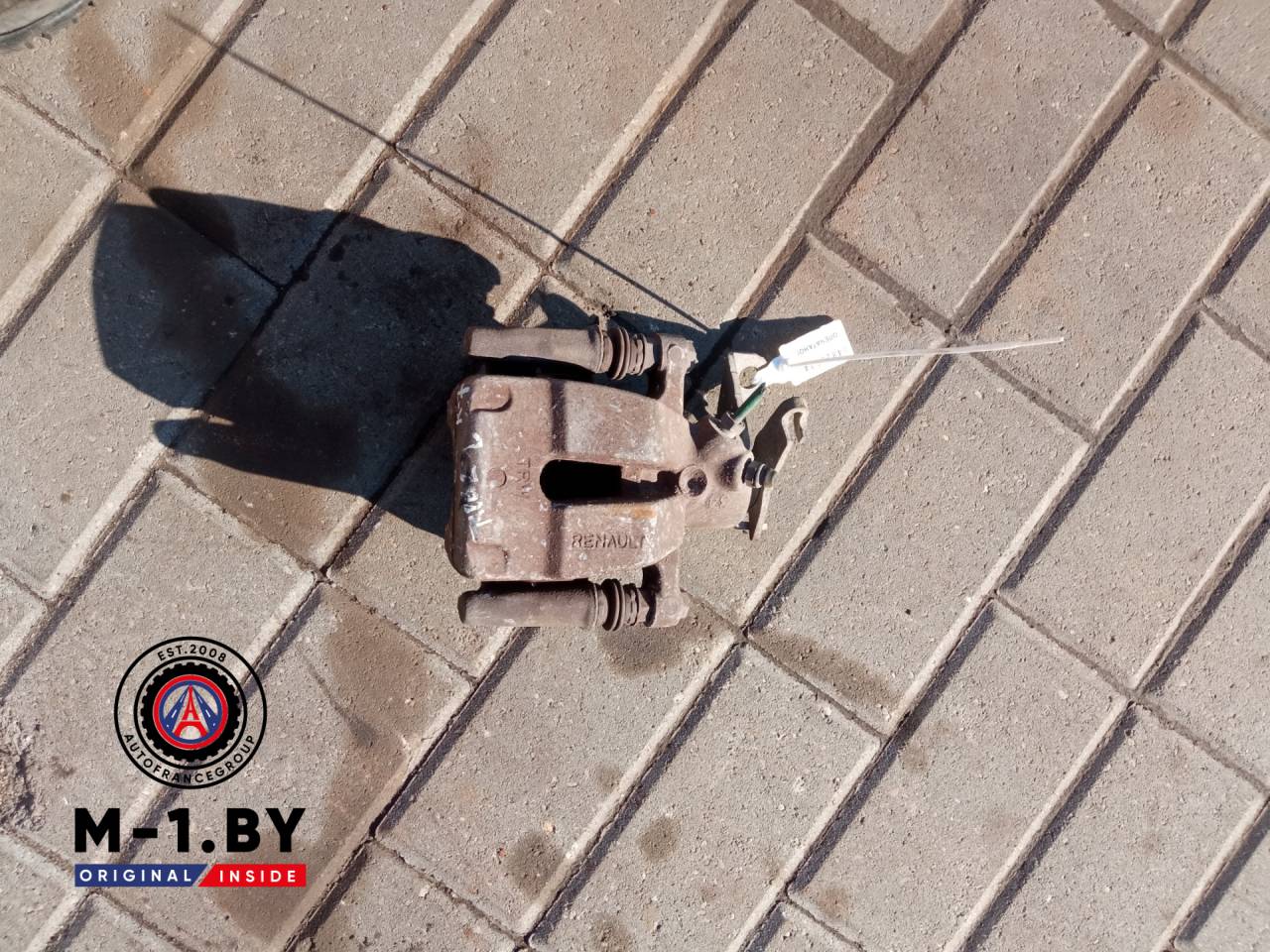 суппорт задний левый Renault Megane 2 поколение (2002 - 2006) - фото №1