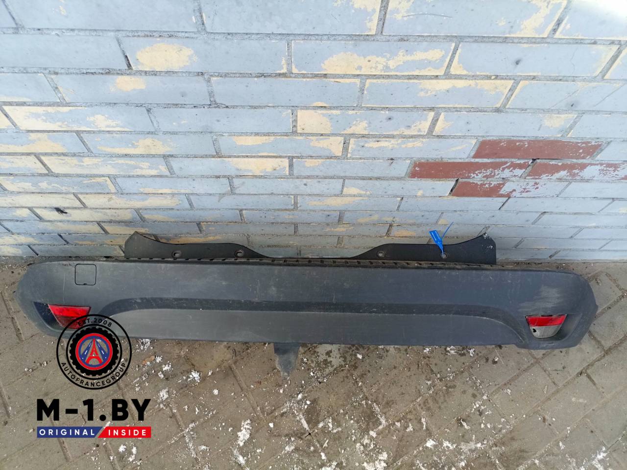 бампер задний Renault Scenic 3 поколение (2009 - 2012) - фото №1