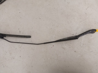 щеткодержатель (поводок стеклоочистителя, дворник) Renault Megane 2 поколение (2002 - 2006)