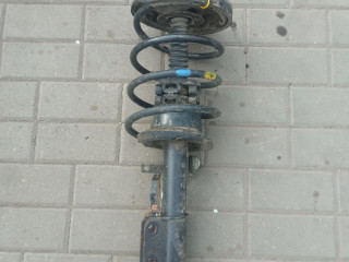 стойка передняя правая Renault Safrane 1 поколение (1992 - 1996), 2.4 л., бензин